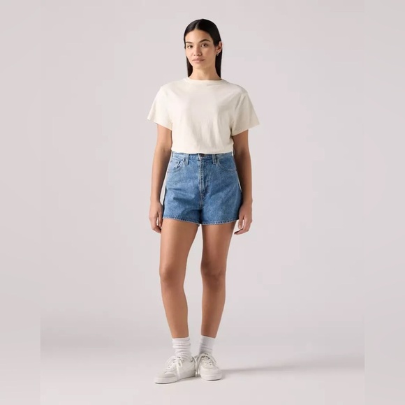 Levi’s high waisted mom shorts size 24 medium wash - Picture 1 of 12